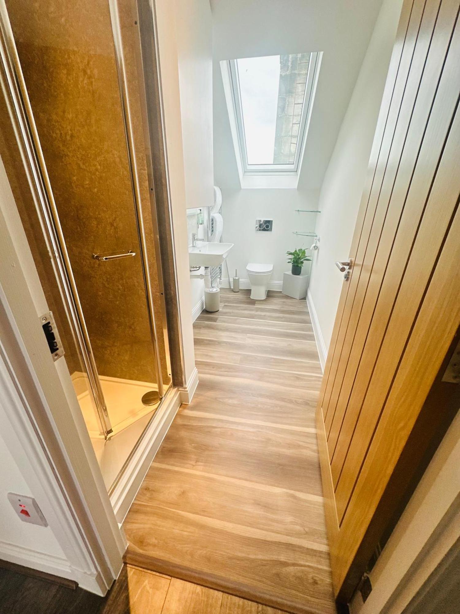 Barnet House Serviced Apartments Dunfermline Exterior foto