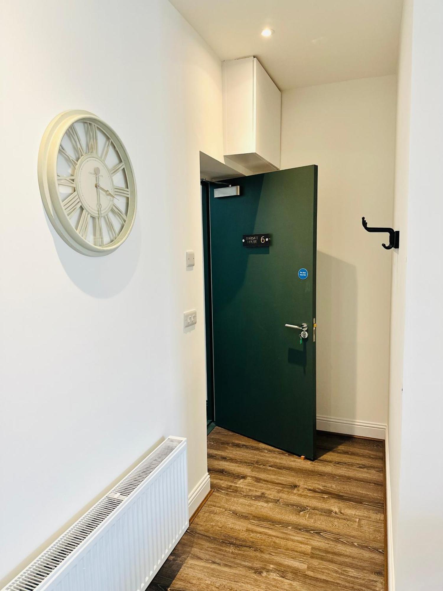 Barnet House Serviced Apartments Dunfermline Exterior foto