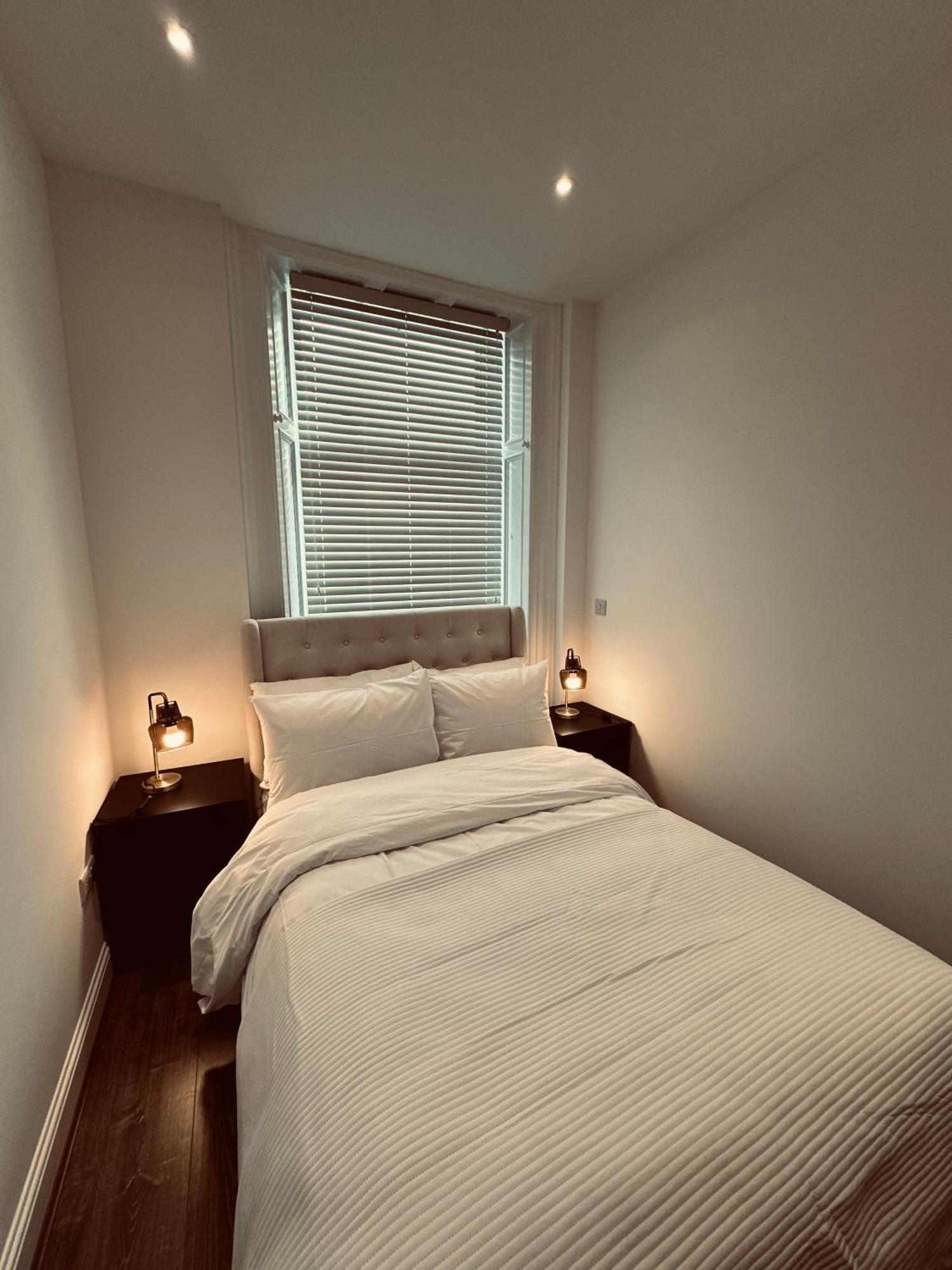 Barnet House Serviced Apartments Dunfermline Exterior foto