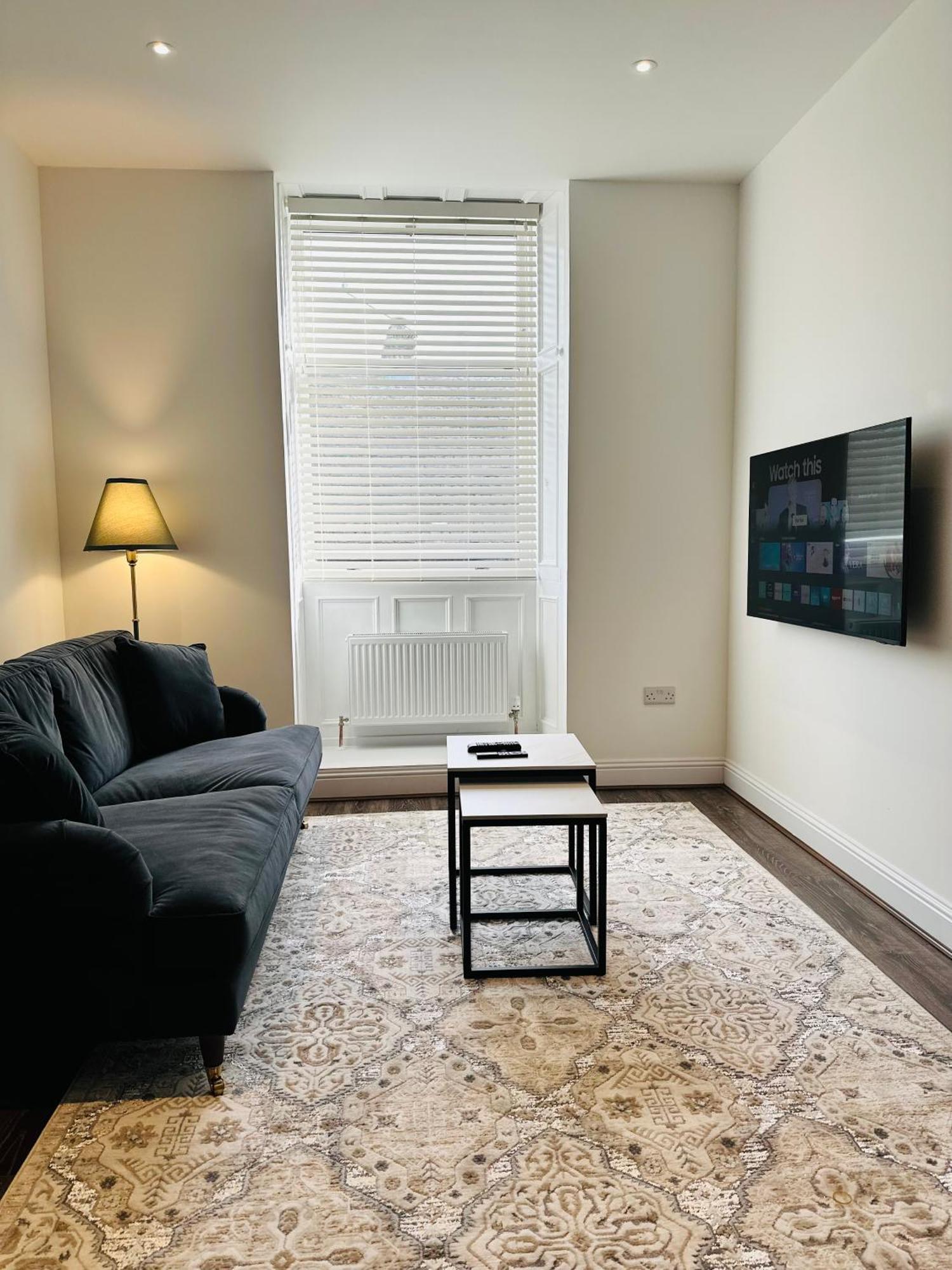 Barnet House Serviced Apartments Dunfermline Exterior foto